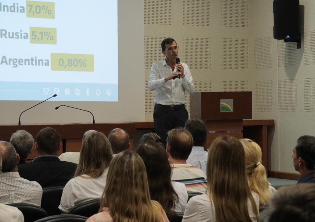 WhatsApp Image 2024-03-15 at 09.04.13 (1)